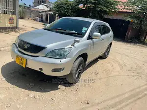 Toyota Harrier 2005 Silver