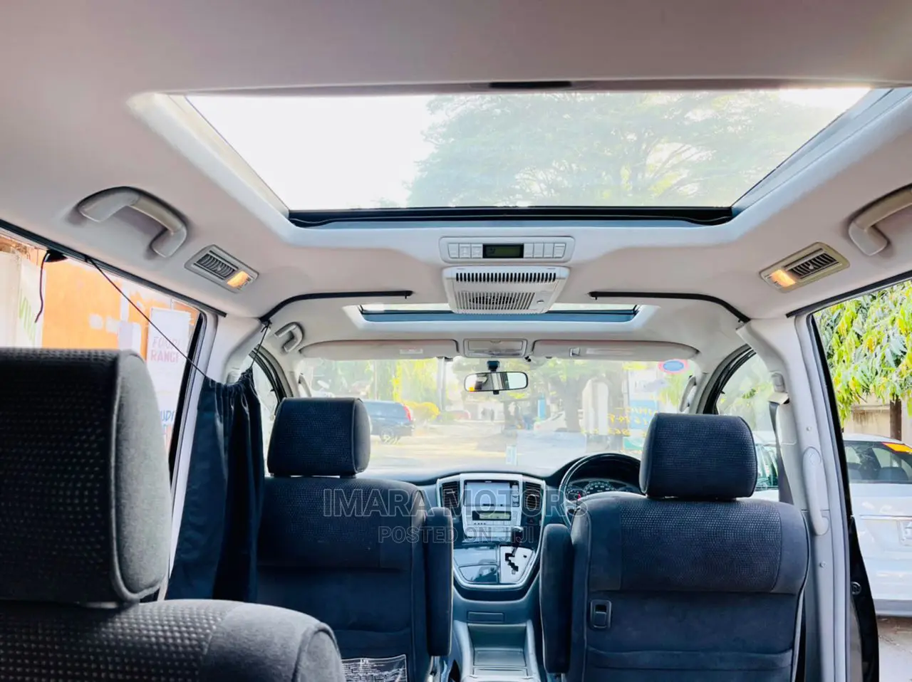Toyota Alphard 2004 Black