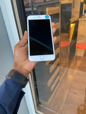 Apple iPhone 7 Plus 32 GB White