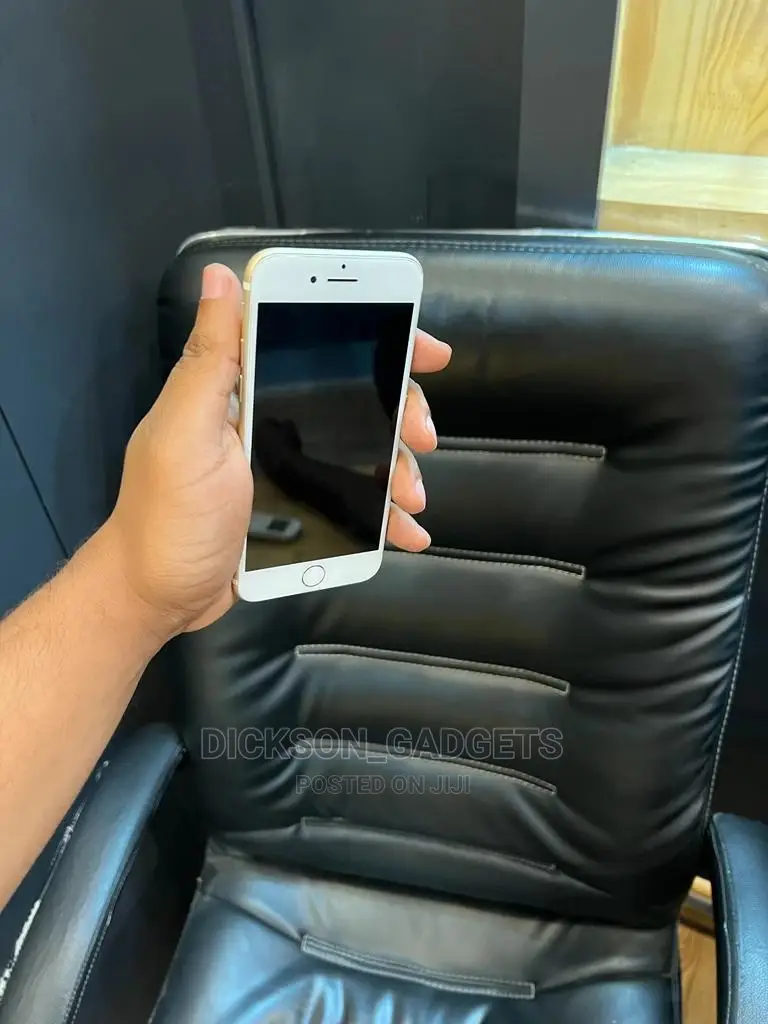 Apple iPhone 7 32 GB Gold