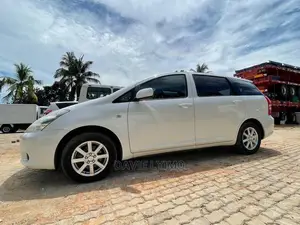Toyota Wish 2004 White