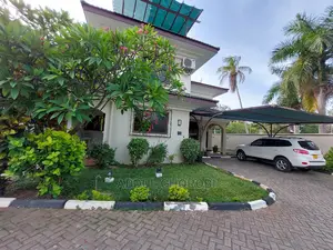 4bdrm Villa in Masaki for rent
