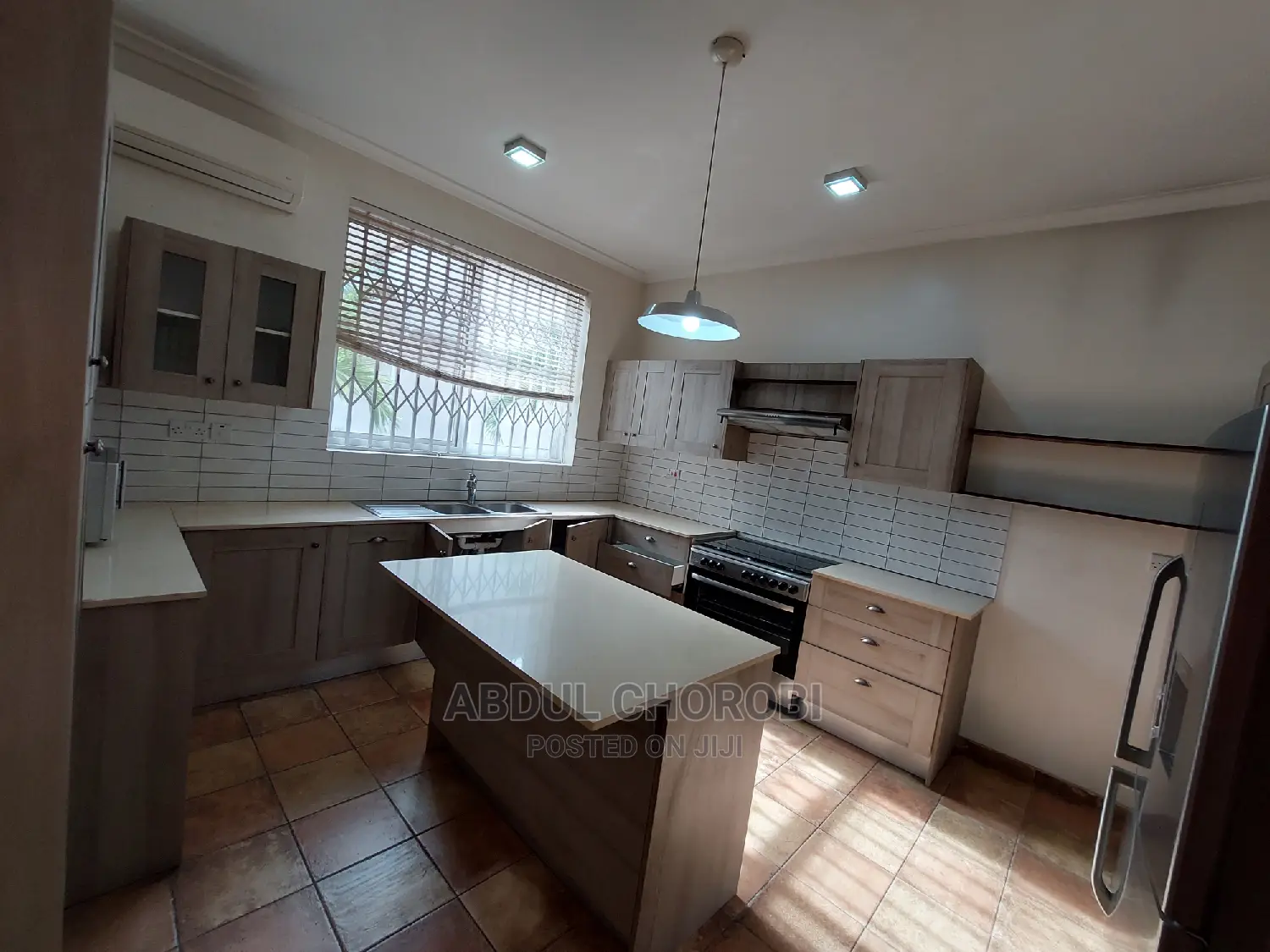 Furnished 4bdrm Villa in Masaki for Rent
