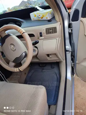 Toyota Raum 1.5 AWD 2008 Silver