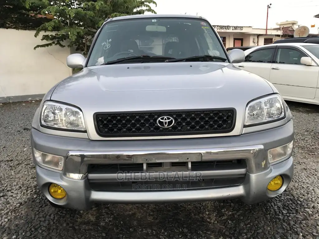 Toyota RAV4 1998 Silver