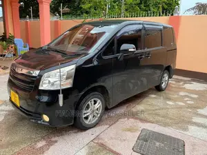 Toyota Noah 2008 Black
