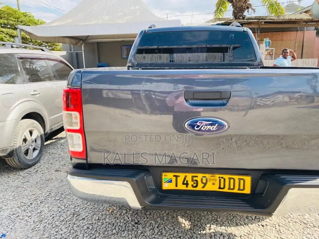 Ford Ranger 2015 XLT Single Cab Gray