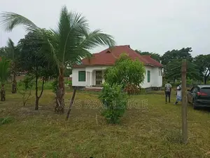 3bdrm House in Safari Mansa, Ilala for Sale