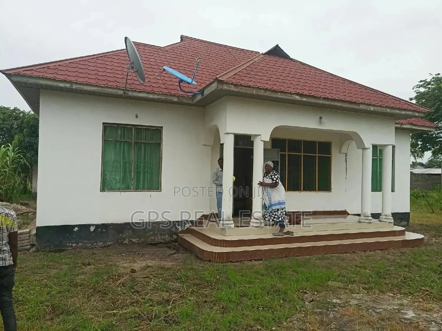 3bdrm House in Safari Mansa, Ilala for Sale