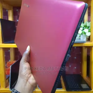 Laptop Lenovo IdeaPad 300 8GB Intel Core I5 HDD 500GB