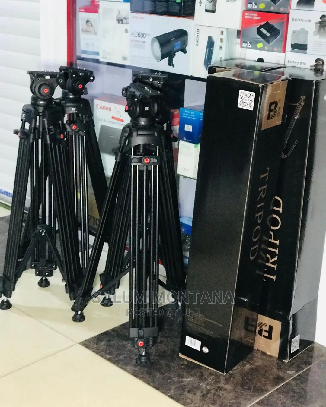 Heavy Tripod Stand