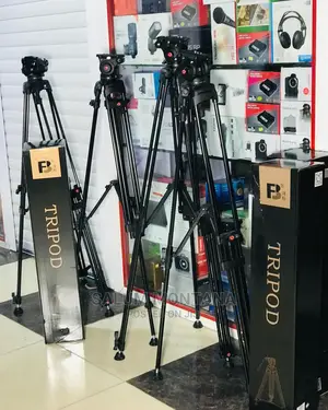 Heavy Tripod Stand