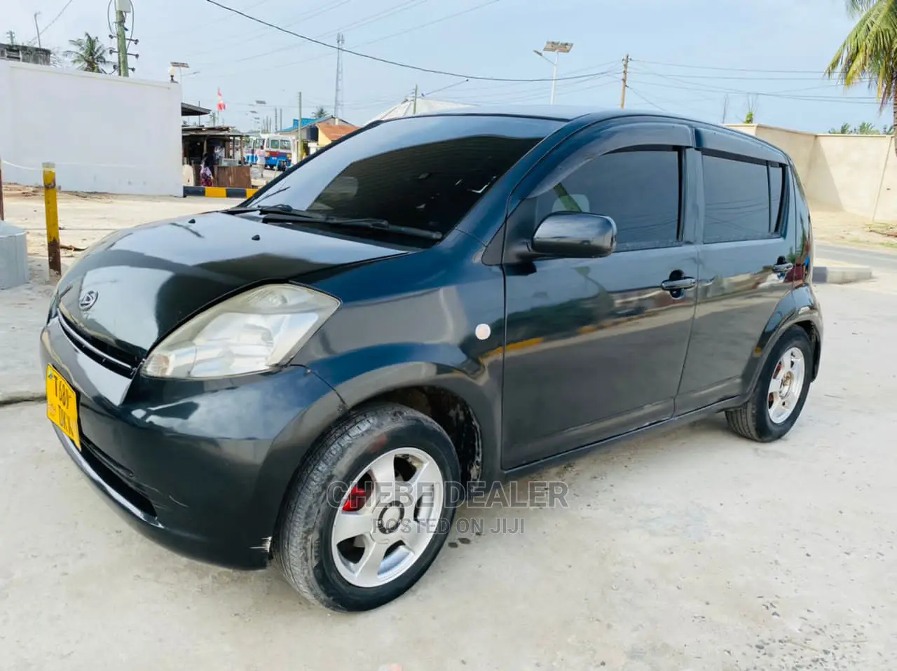 Toyota Passo 2005 1.3 FWD Black