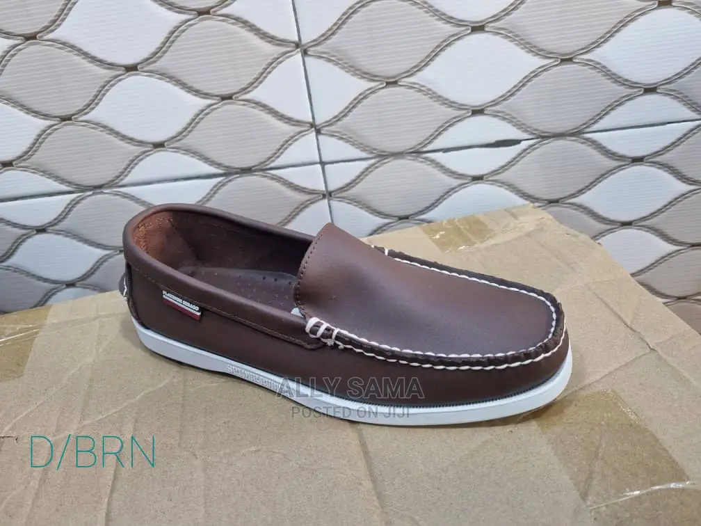 Sebago Brown