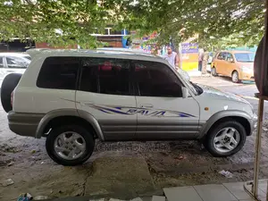 Toyota RAV4 2003 Automatic White