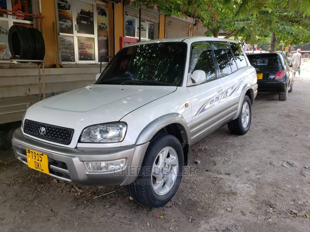 Toyota RAV4 2003 Automatic White