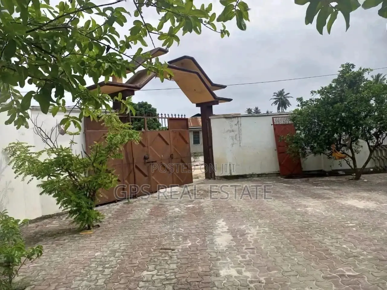 3bdrm House in Safari Mansa, Kinondoni for Sale