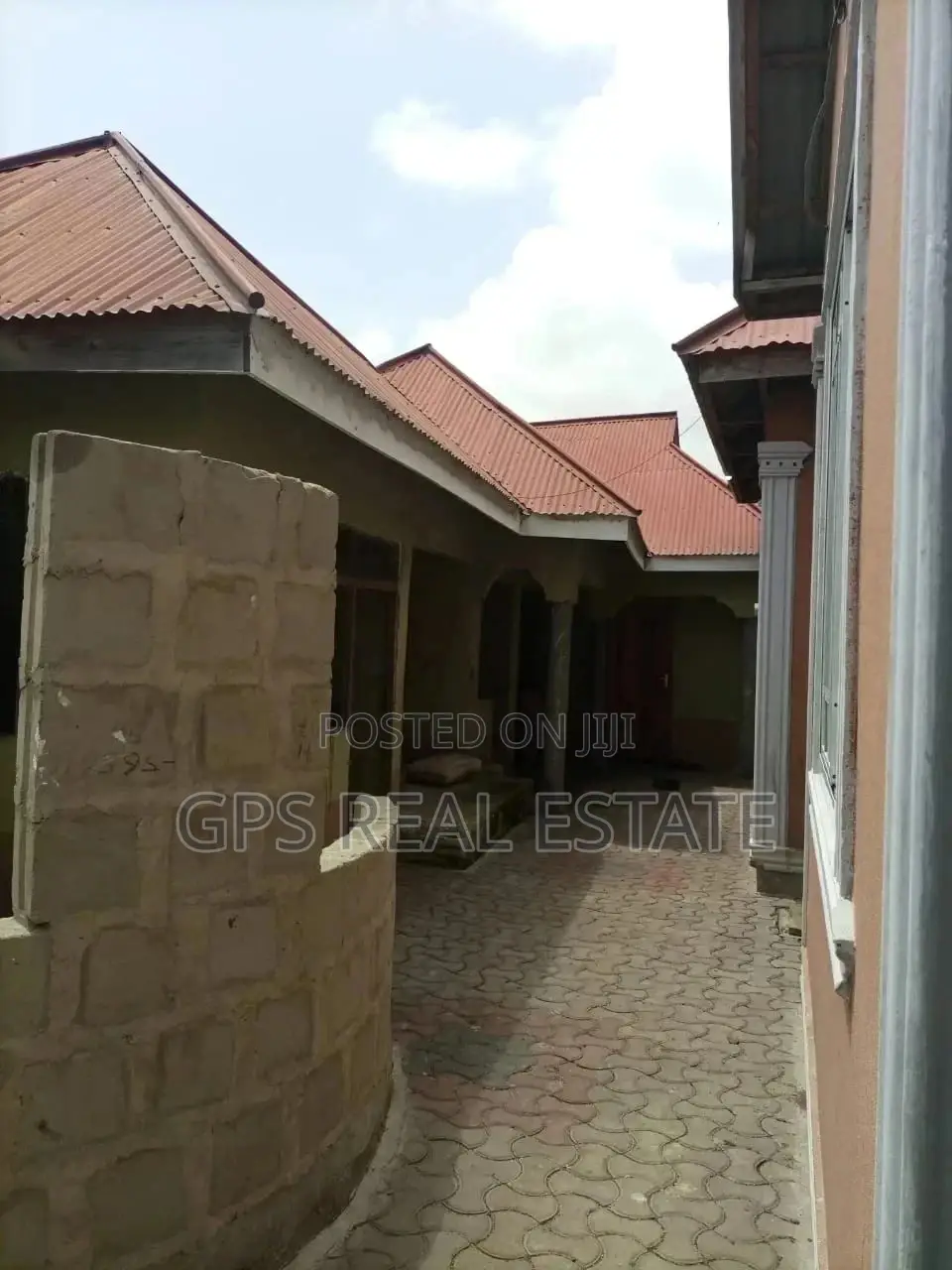3bdrm House in Safari Mansa, Kinondoni for Sale