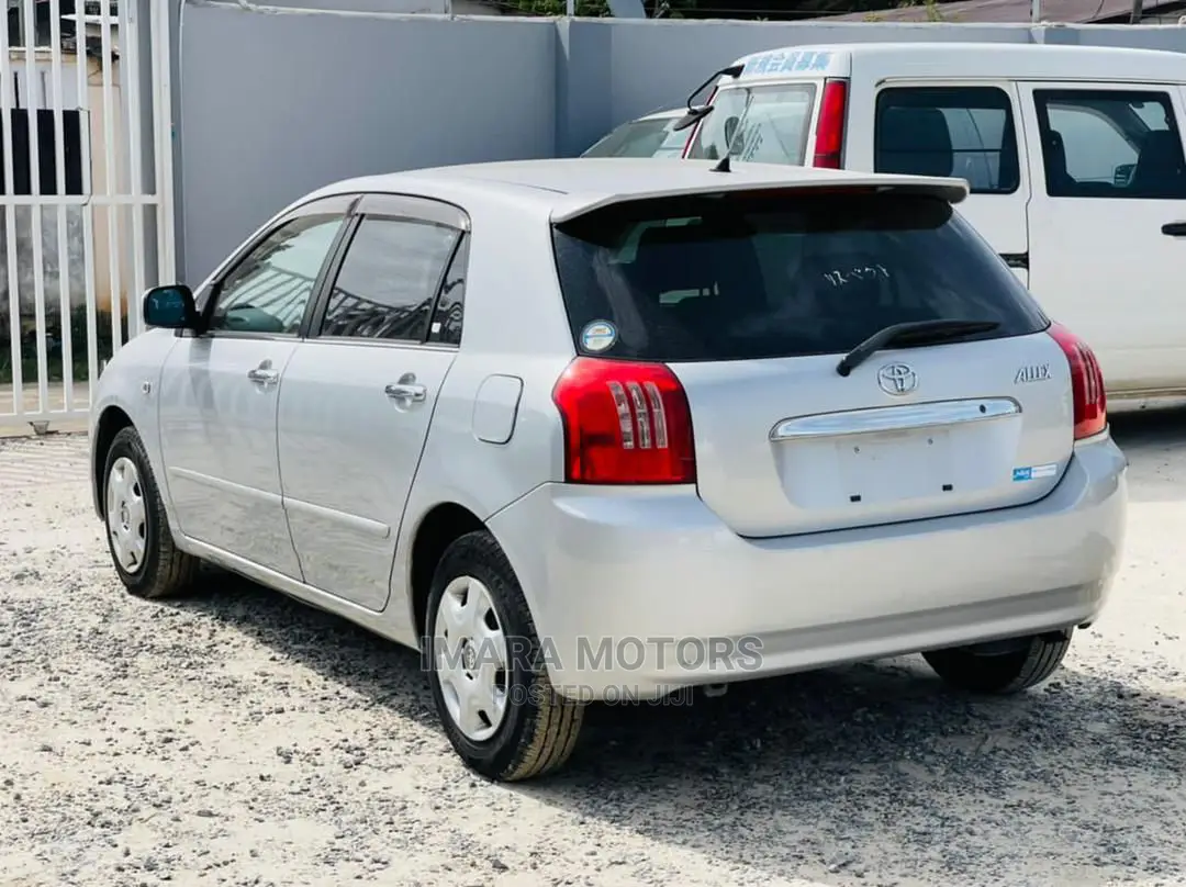 Toyota Allex 2001 Silver
