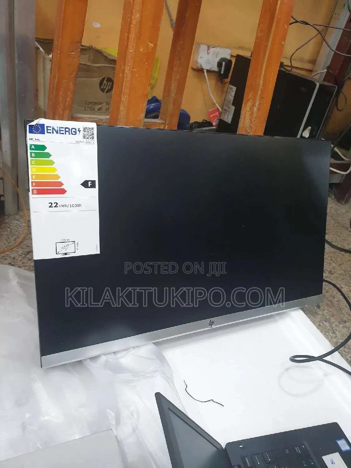 HP Monitor 27F Display