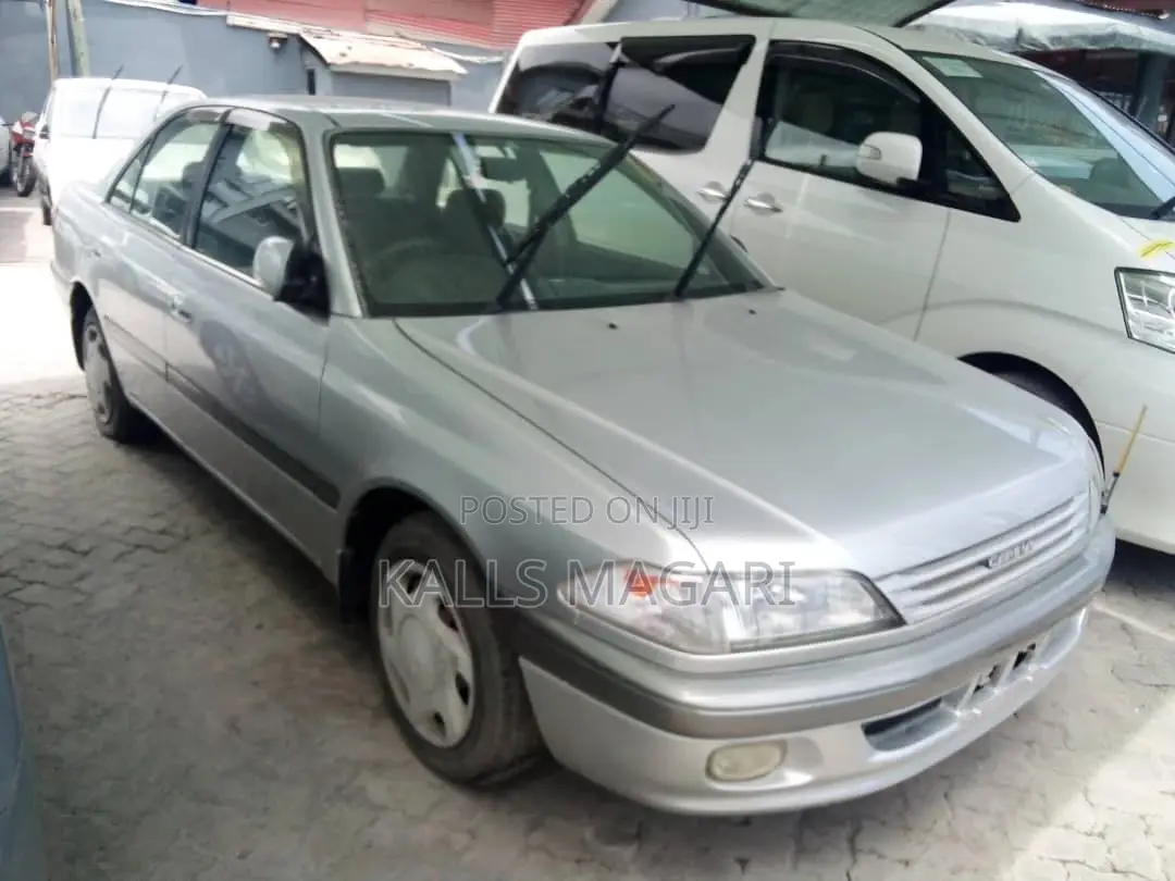 Toyota Carina 2001 Silver
