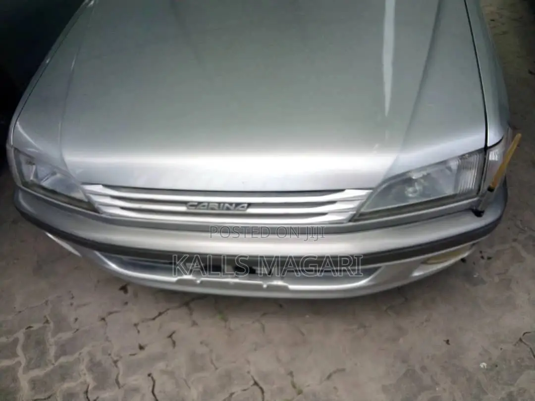 Toyota Carina 2001 Silver