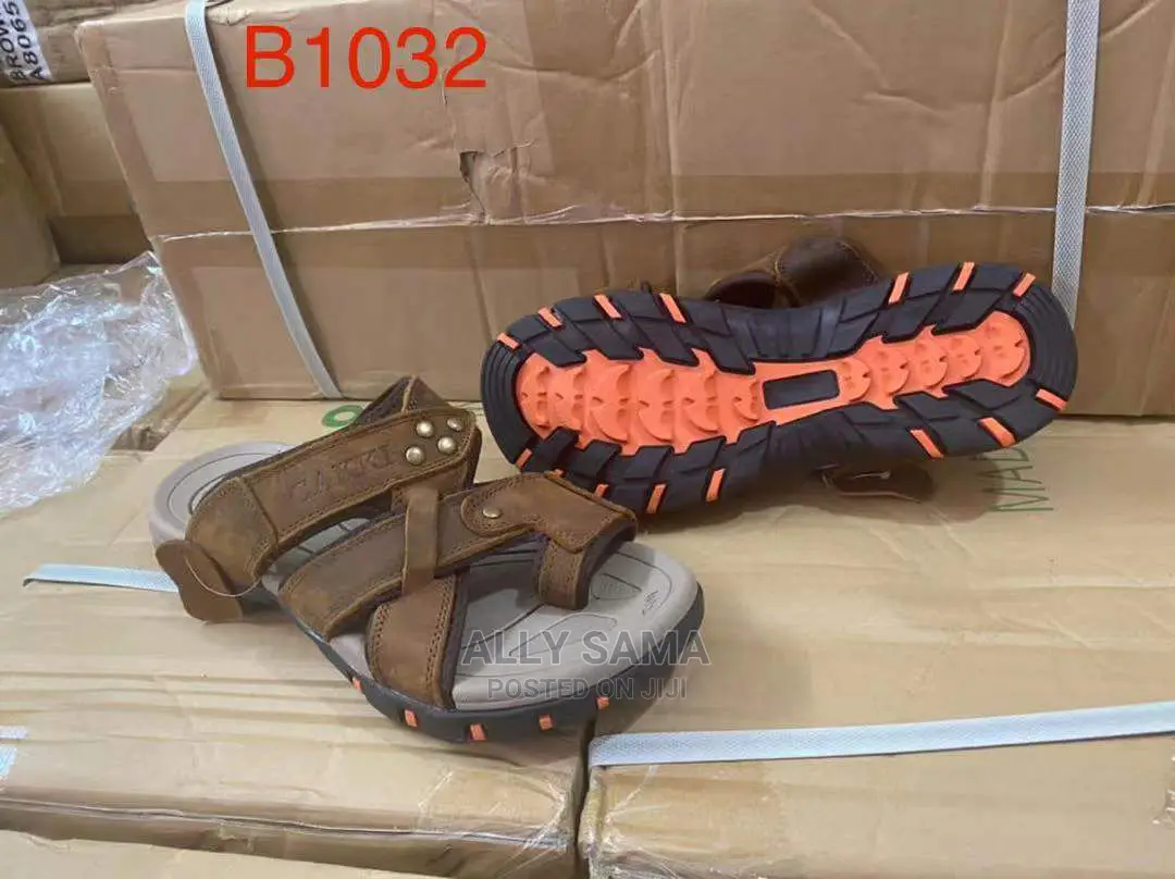 Open Shoes Brown