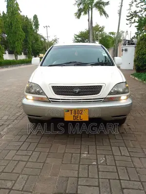Toyota Harrier 2004