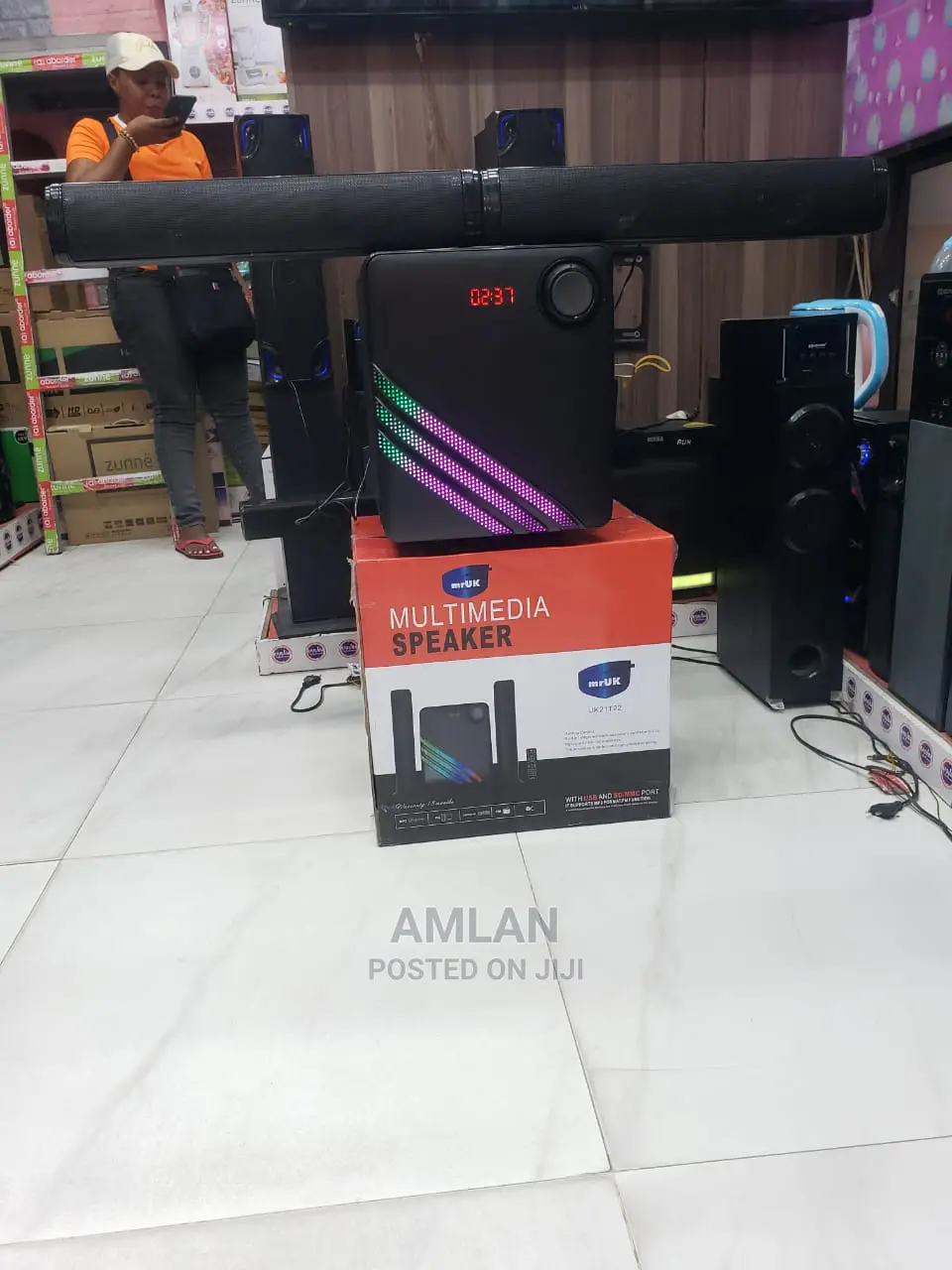 Uk Subwoofer / Sound Bar T 22
