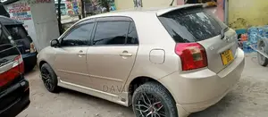 Toyota Corolla RunX 2002 Gold
