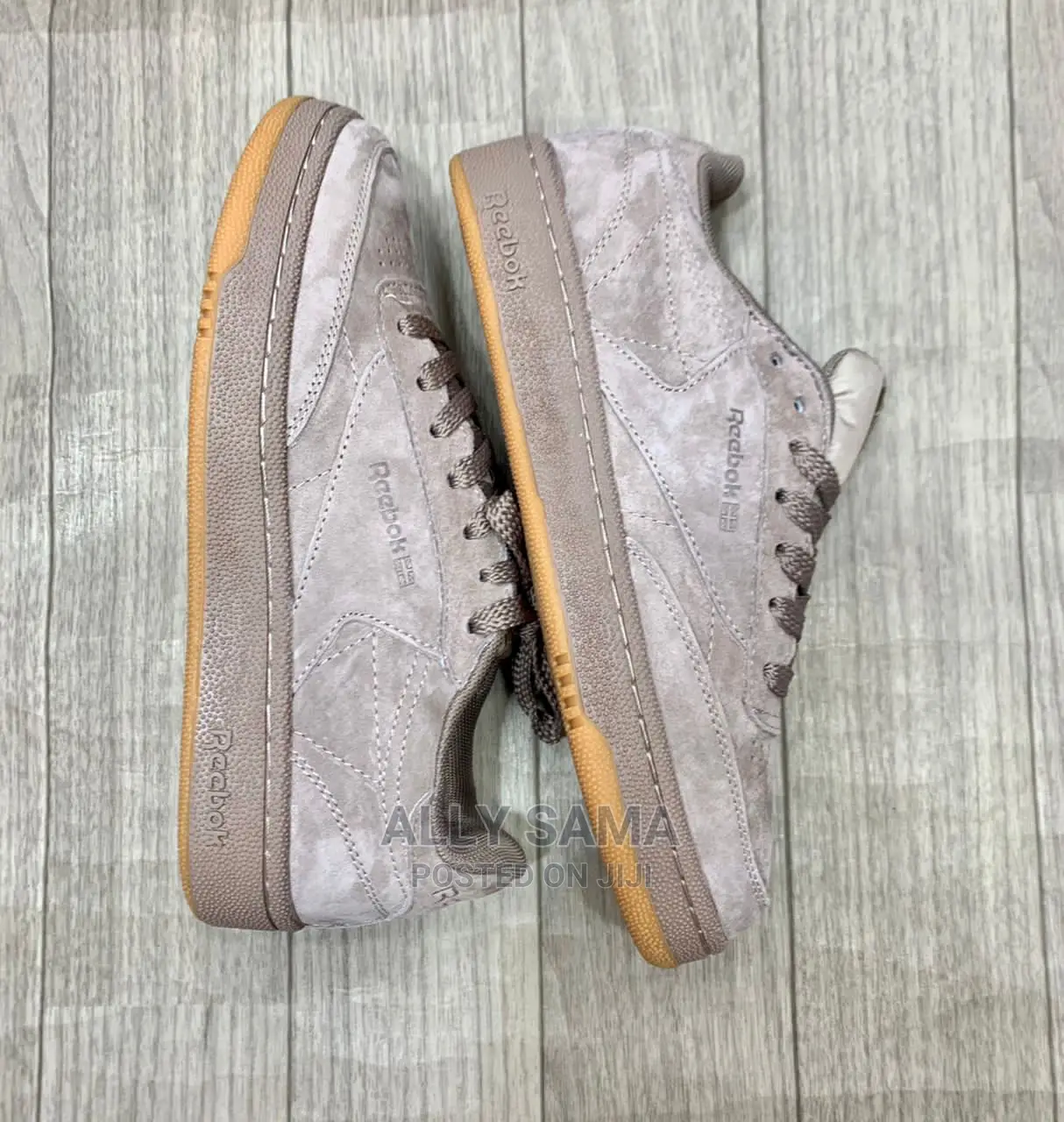 Reebok 4colours