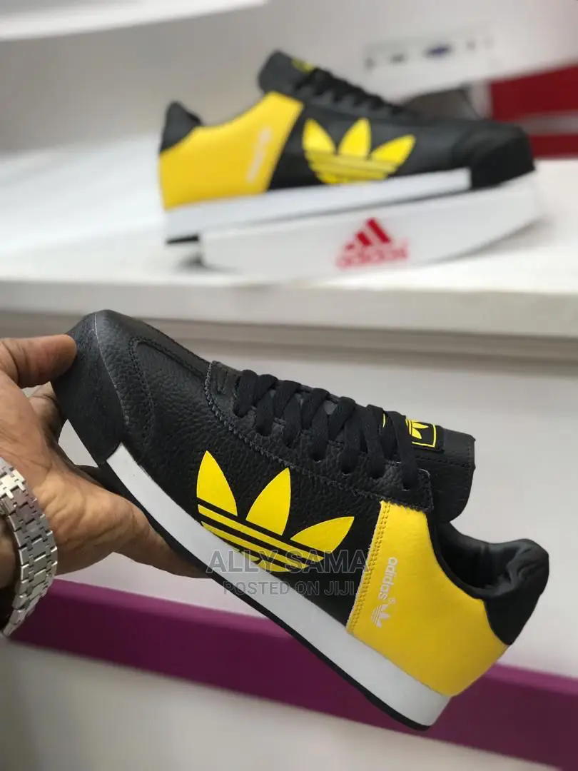 Adidas Black Yellow