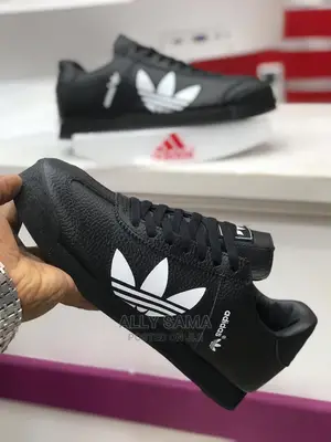 Adidas Black White