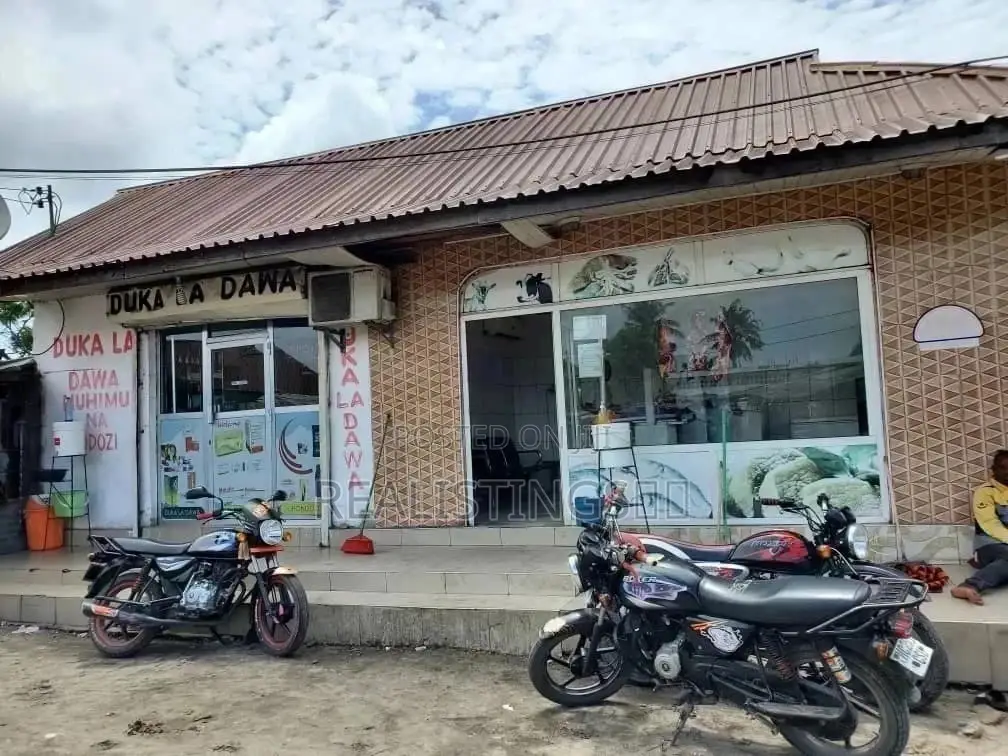 Eneo La Kibiashara Linauzwa, Mwananyamala - Dar Es Salaam