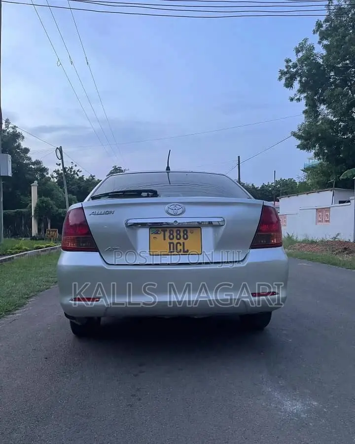 Toyota Allion 2004 Silver