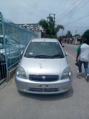 Toyota Vitz 2004 1.0 FWD 3dr Silver