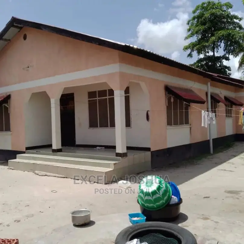 4bdrm House in , Tabata for Sale