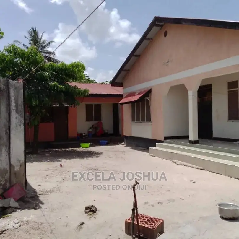 4bdrm House in , Tabata for Sale
