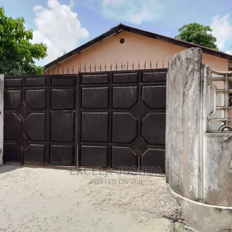 4bdrm House in , Tabata for Sale