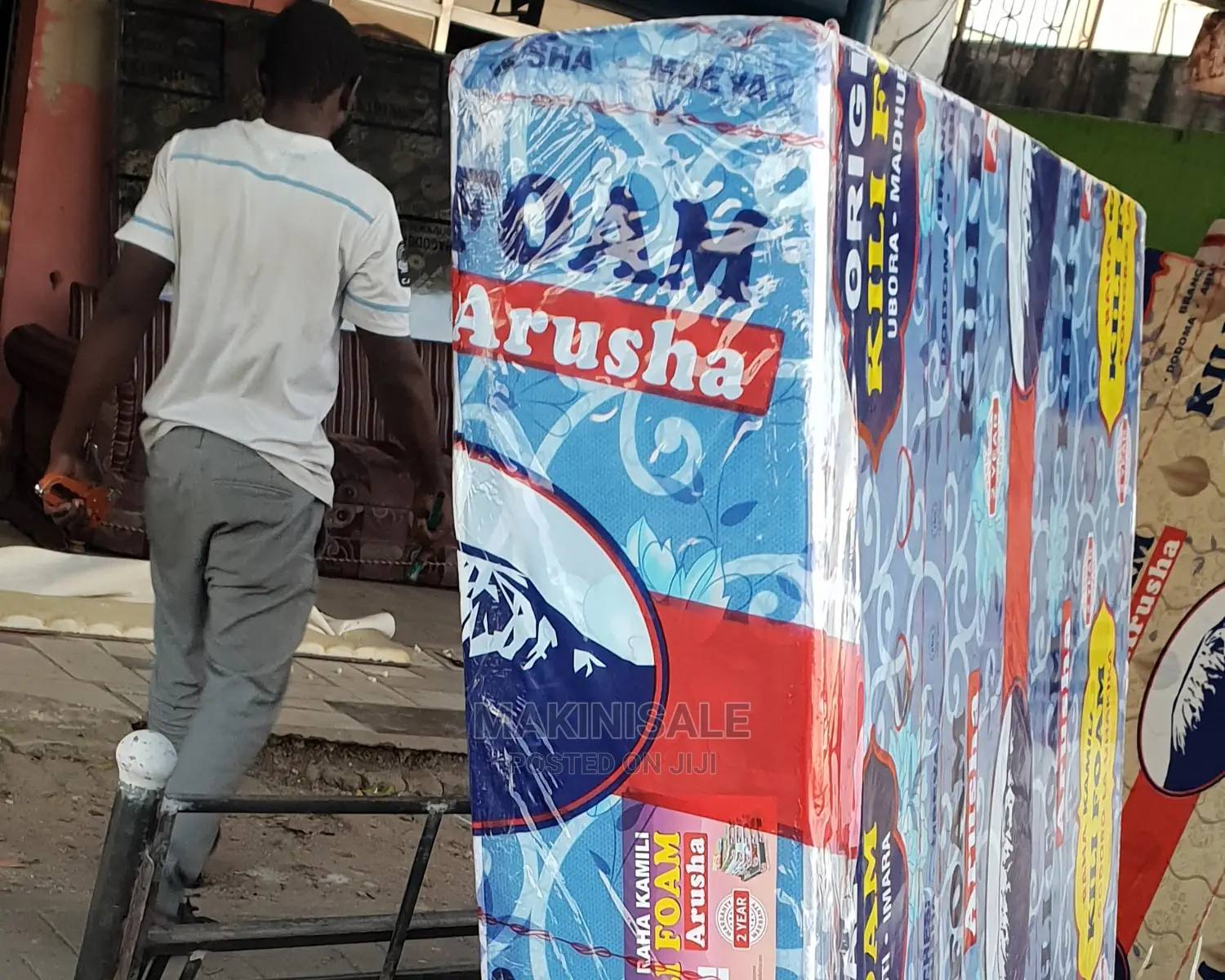 Magodoro Kill Arusha Foam Bei Poa