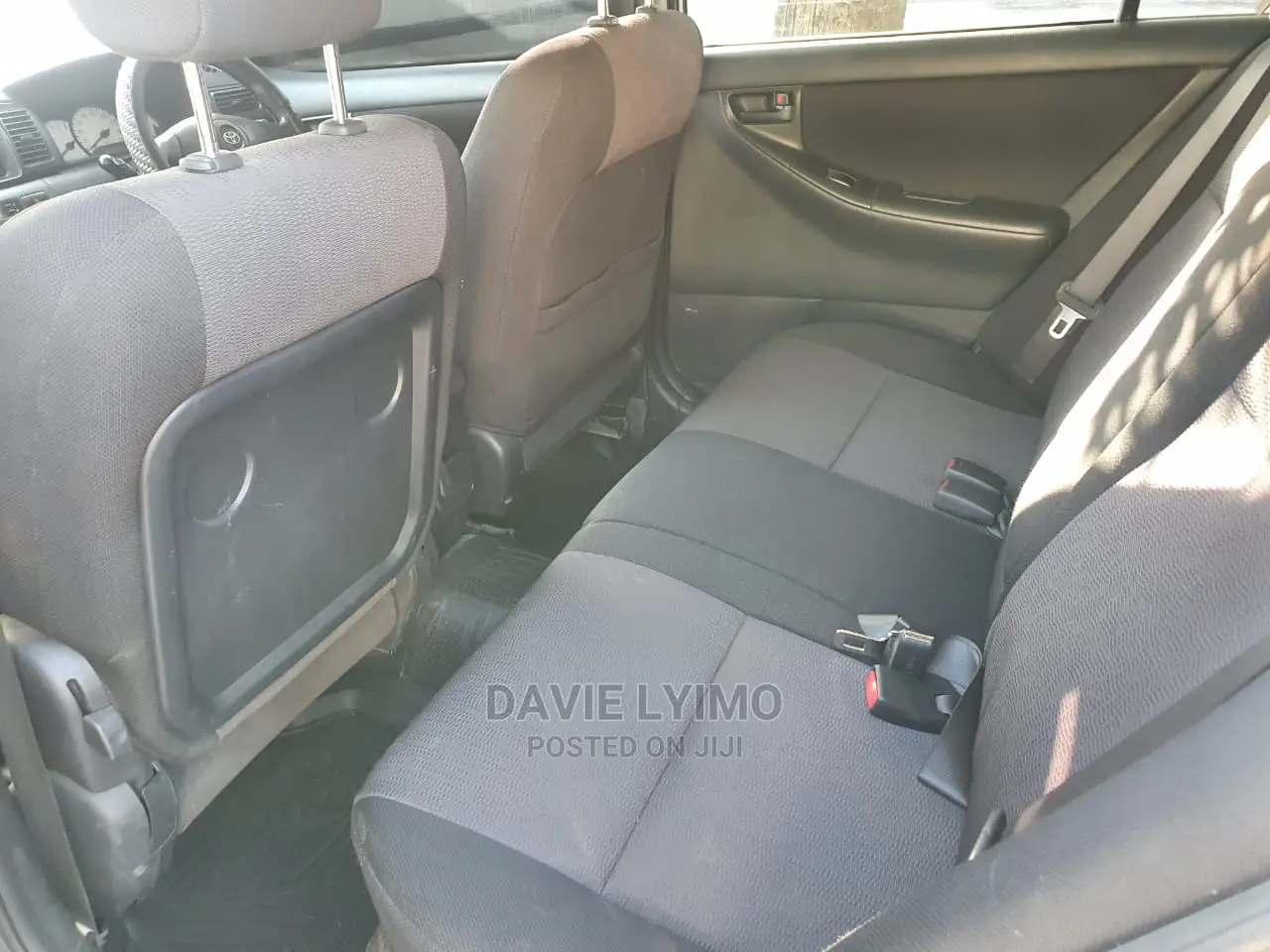 Toyota Corolla RunX 2003 Silver
