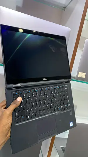 Laptop Dell Latitude 7389 16GB Intel Core I7 SSD 512GB