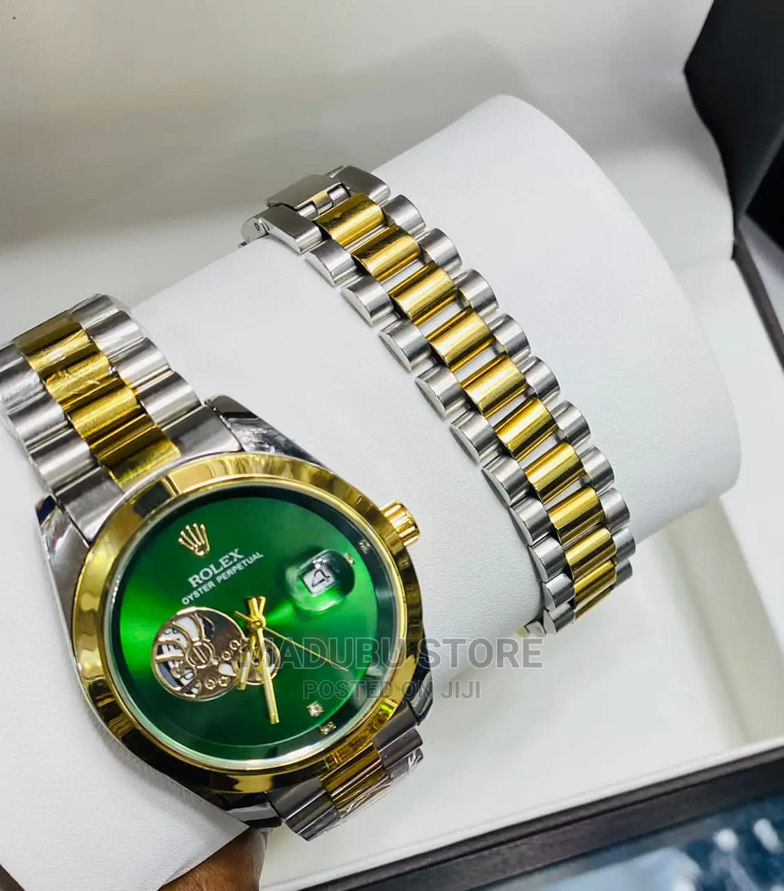 A Set of Watch and Bracelet