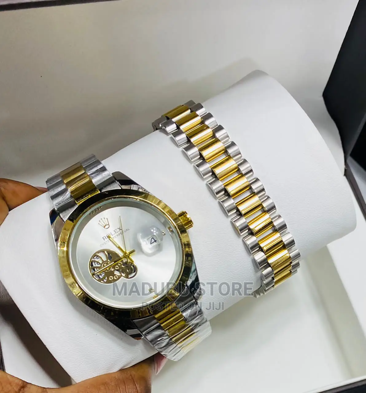 A Set of Watch and Bracelet