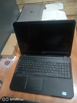 Laptop Dell Inspiron 15 4GB Intel Core I3 HDD 500GB