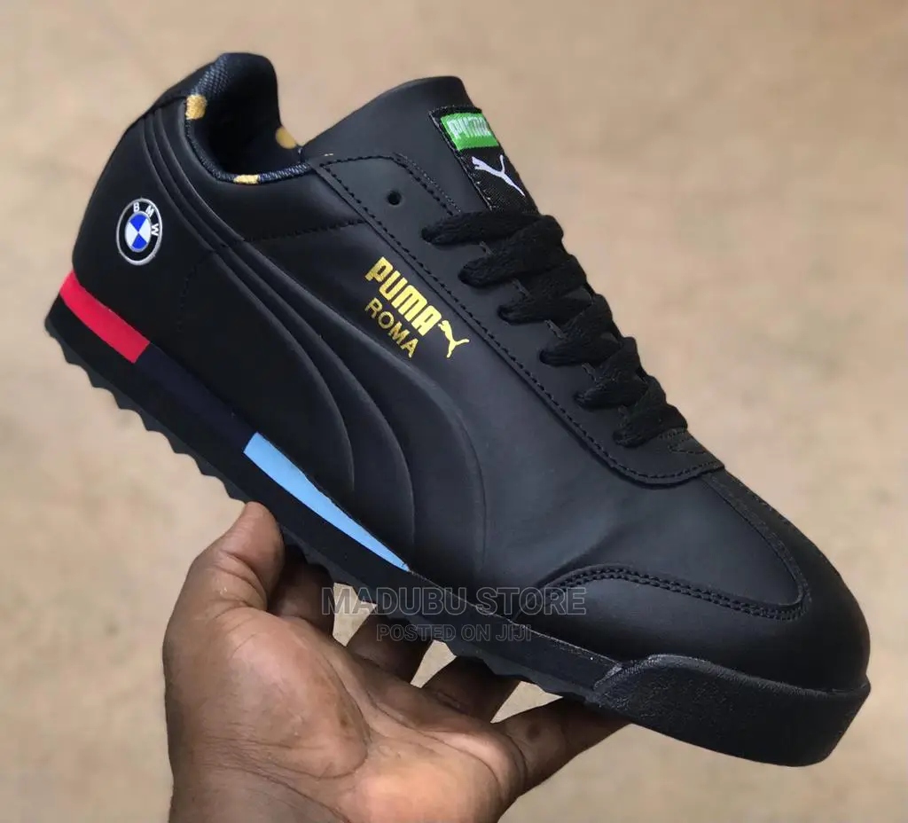 Puma Sneakers