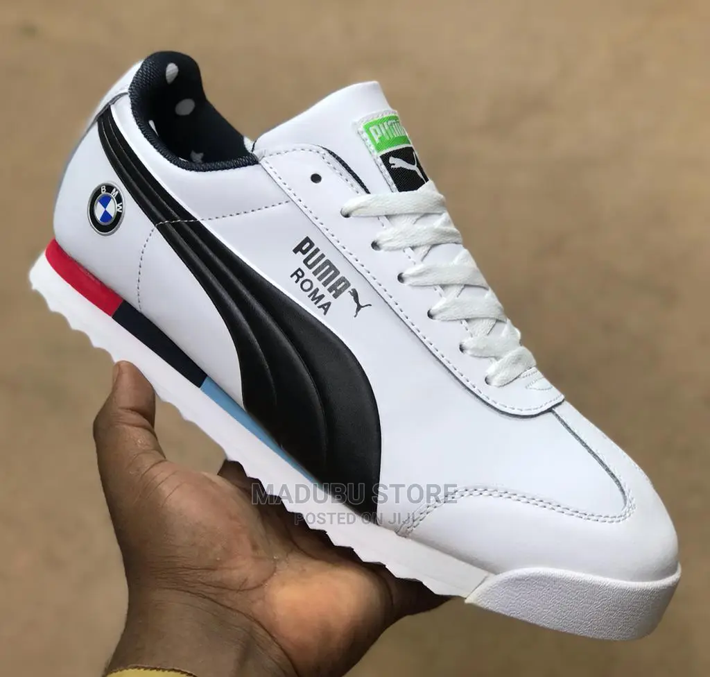 Puma Sneakers