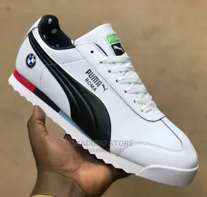 Puma Sneakers