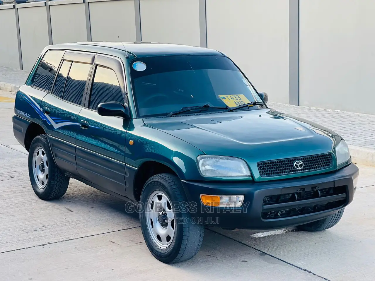 Toyota RAV4 1995 Green