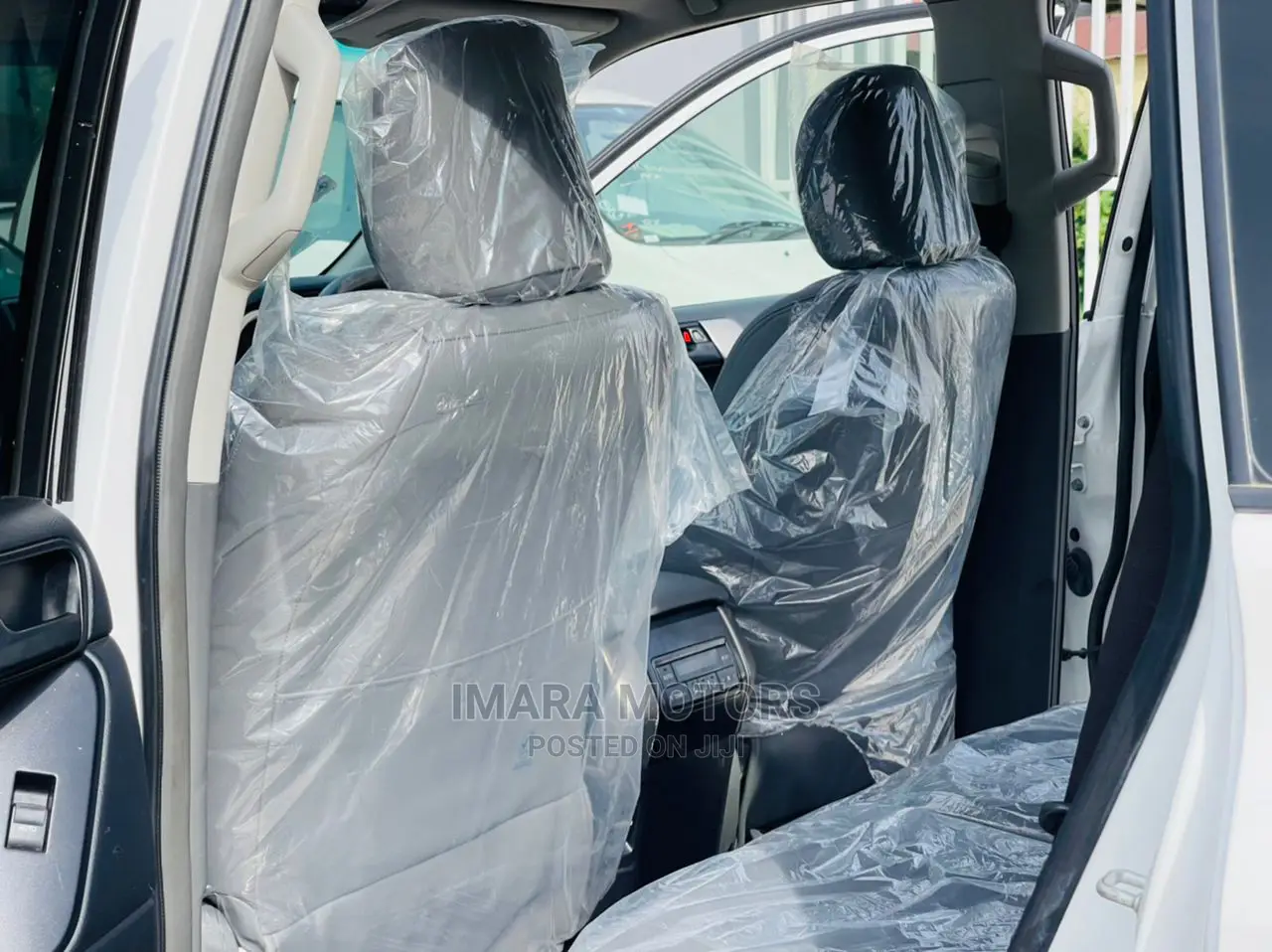 Toyota Land Cruiser 2021 White